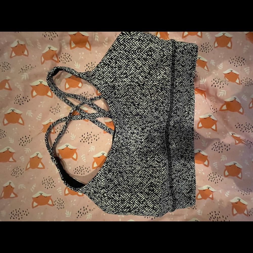Lululemon bra